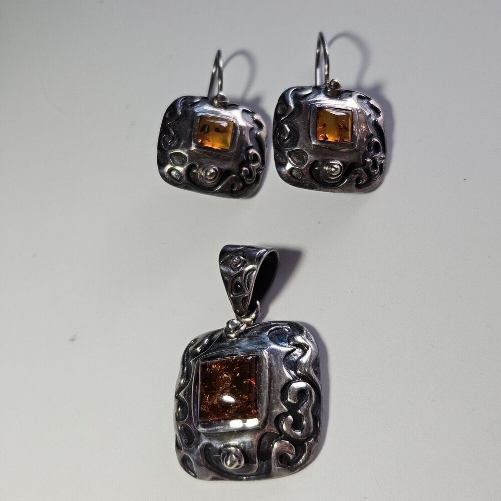 Silpada Sterling Silver Square Scroll Amber Pendant & Earrings Set